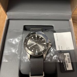 Hamilton Khaki Navy Scuba Quartz 37mm (H82211181) – BNIB, Full Set – MSRP $625